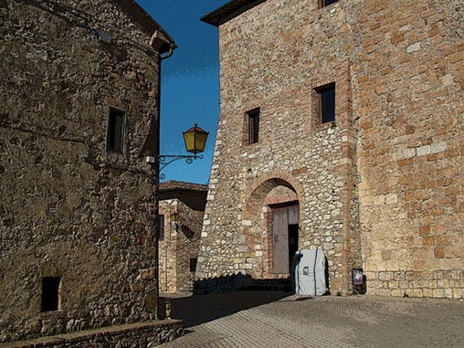 Murlo, da insediamento etrusco a feudo del vescovo di Siena